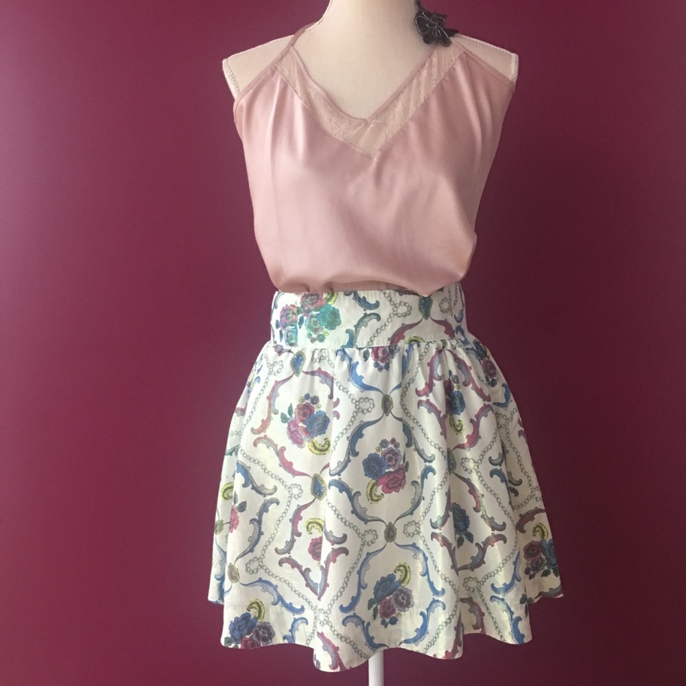 H&M DIVIDED floral baroque iridescent skirt